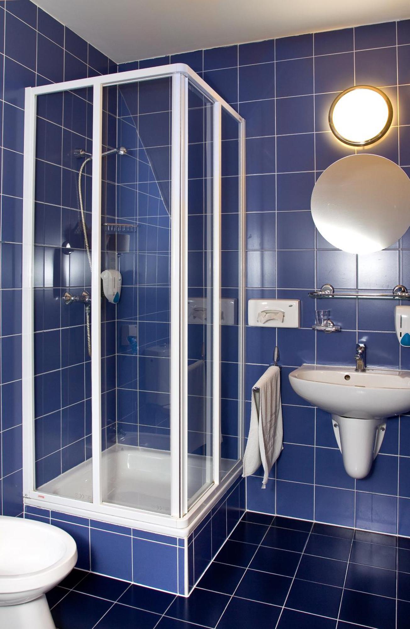 Hotel Kalvaria Gyor Bagian luar foto